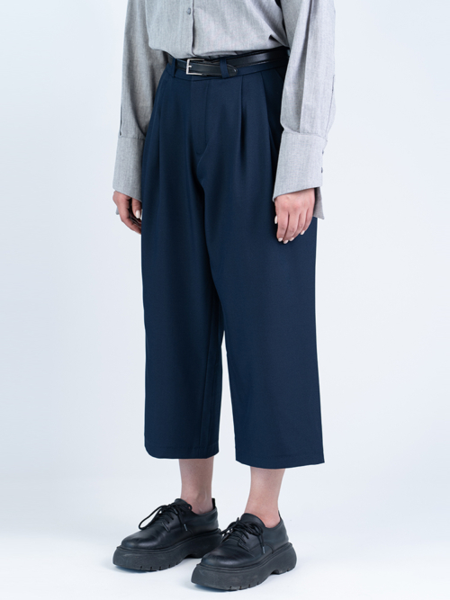 شلوار پارچه ای کراپ واید لگ پیله دار قد 90 بولگاری سرمه ای